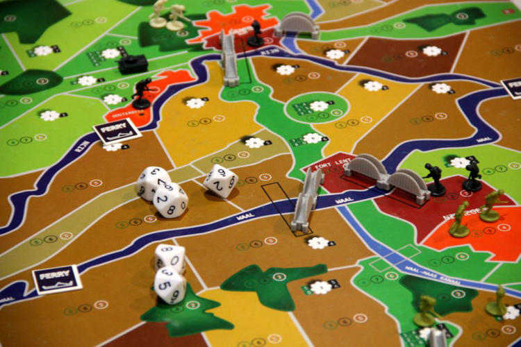 Arnhem '44: The Operation Market Garden Boardgame image 4