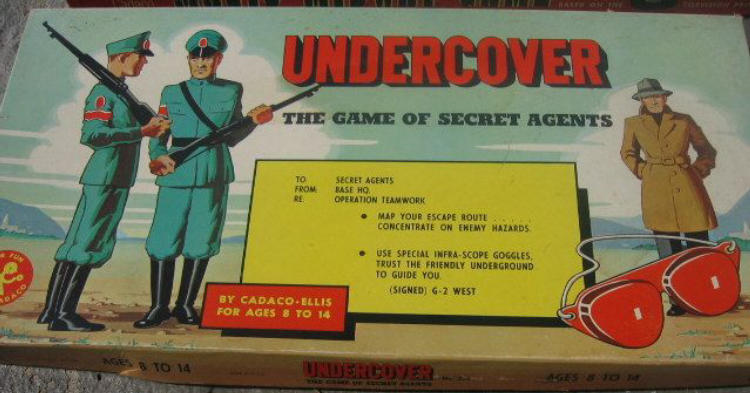 Undercover The Game of Secret Agents image 1